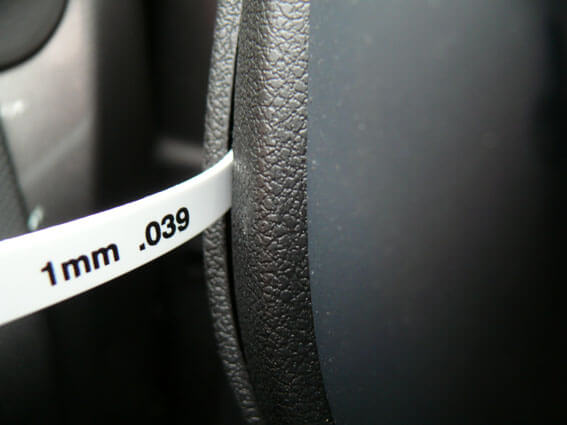 Feeler gauge (0.5 – 4 mm)