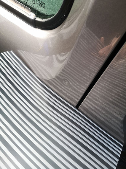 Dent card (black/translucent)