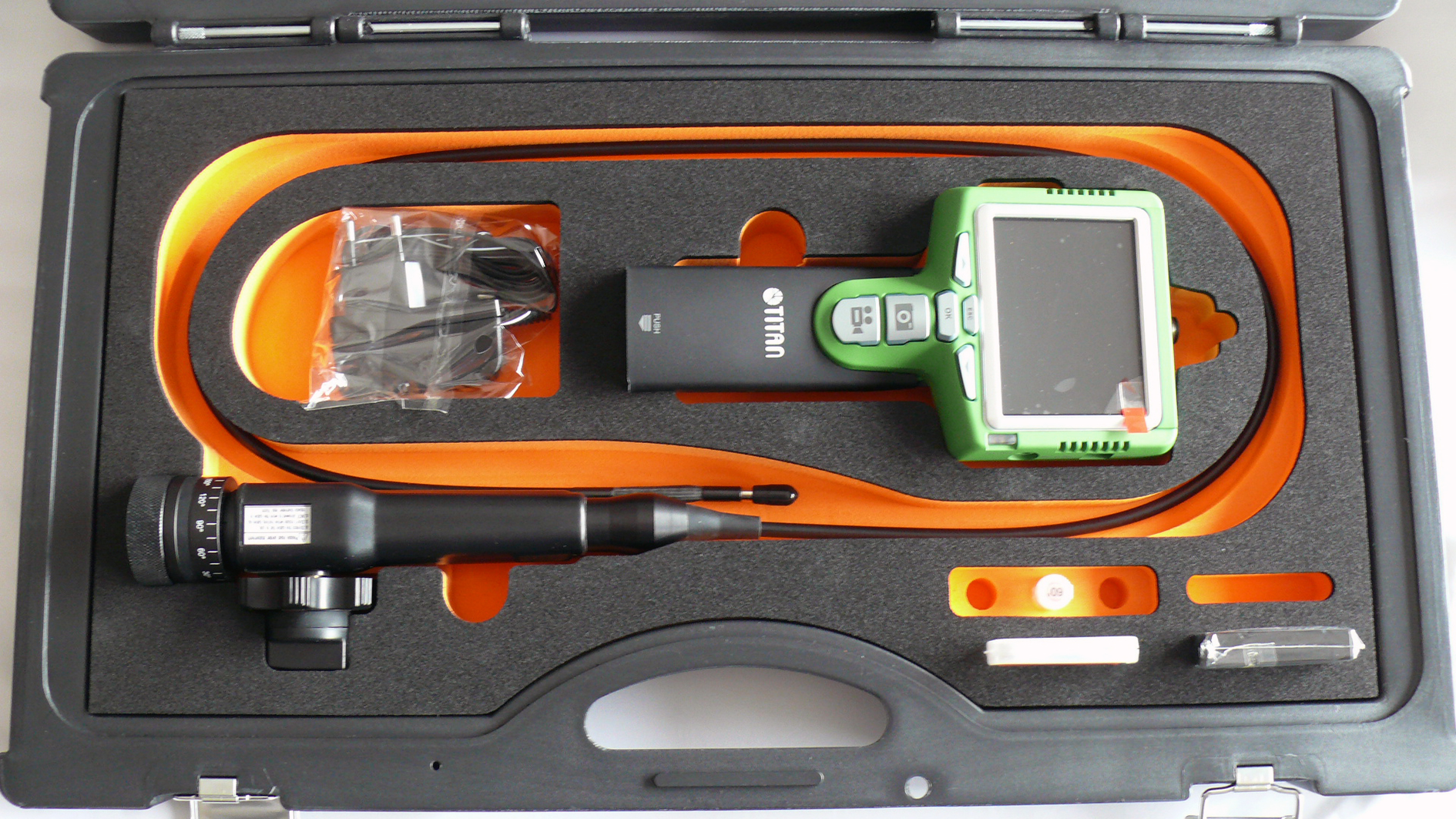 3.5" Video endoscope TTS-S06, with flexible 5.8 mm ∅ camera probe