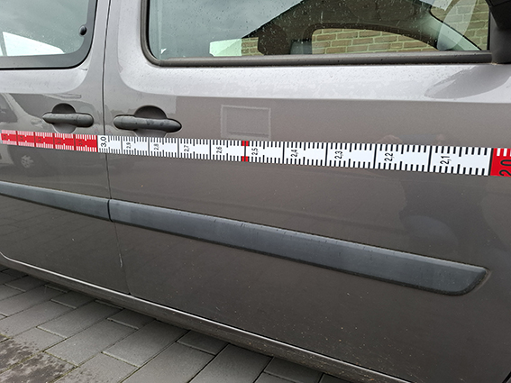 Flexible magnetic ruler tape, 5m × 5cm NEW
