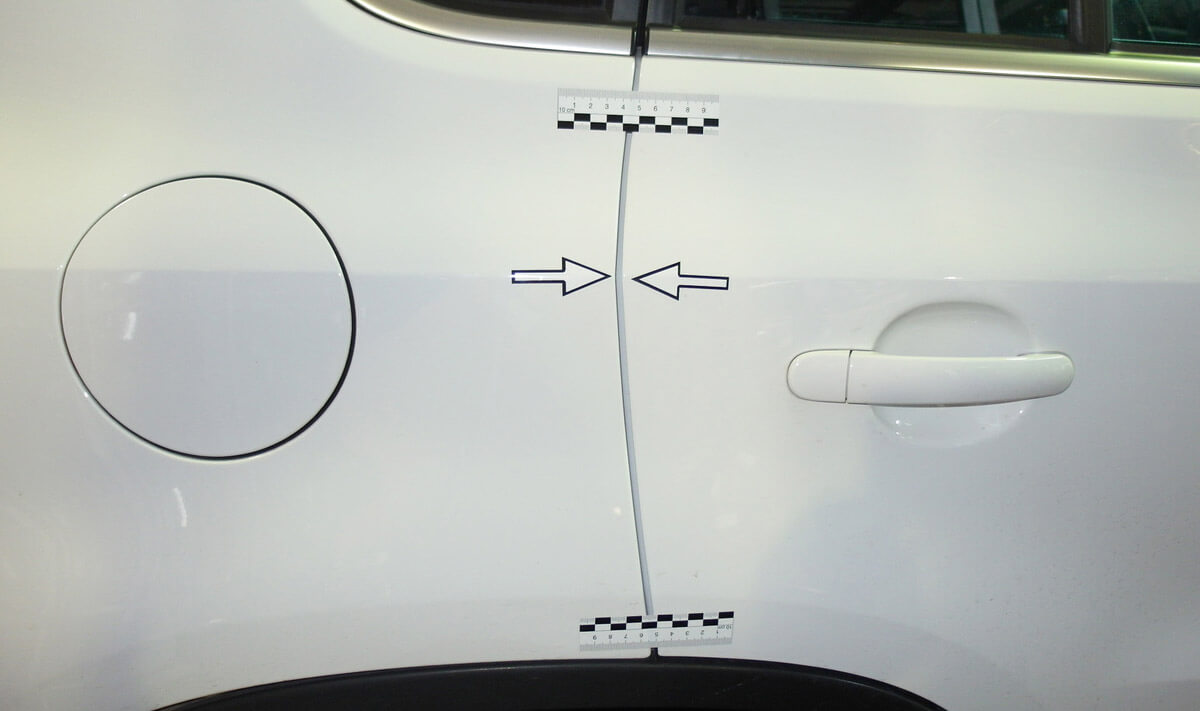 Self-adhesive labelling kit